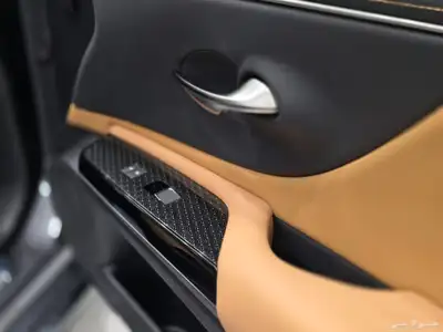 LEXUS ES250AA 2025 5