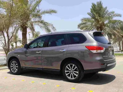 للبيع نيسان باثفندر دبل نظيفة بالاحساء 2014 ممشى قليل 48