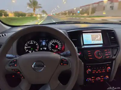 للبيع نيسان باثفندر دبل نظيفة بالاحساء 2014 ممشى قليل 7