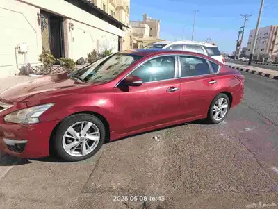 نيسان التيما 2013 5