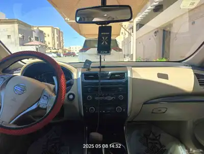 نيسان التيما 2013 6