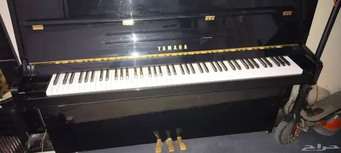 ياماها بيانو أب رايت JU-109 Pe Az W 1