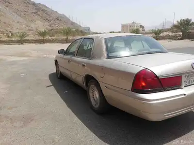 فورد جراند ماركيز موديل 99 3