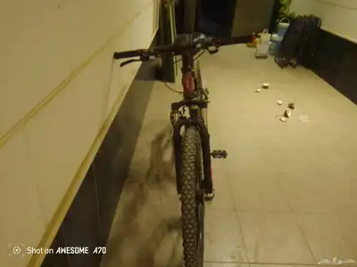 دراجه رياضيه شبه جديده للبيع سبب البيع ما استعمله 3