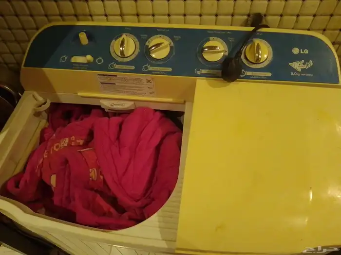 غساله حوضين 6كيلو نظيفه جدا للبيع 0