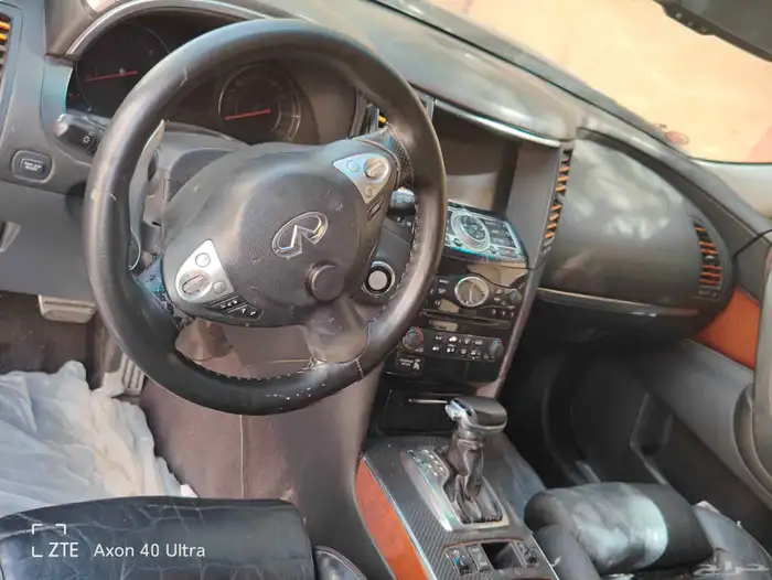 2009. انفنتي FX50S 4