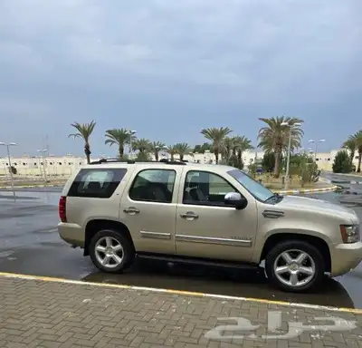 تاهو 2009 LT مقاعد امامية منفصل بحالة جيدة مكينة شد بلد 3