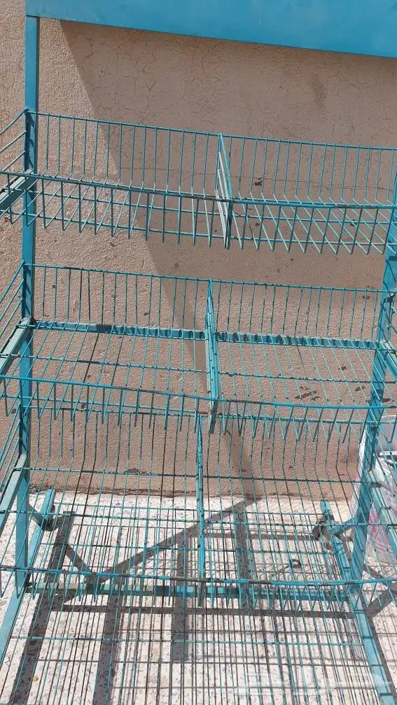 رف حديد يصلح لجميع الاغراض 50ريال 0
