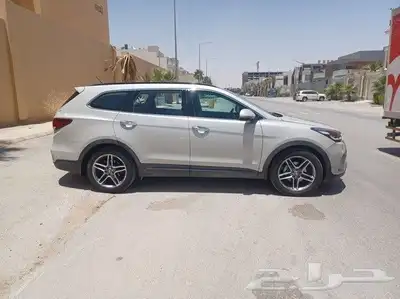 هيونداي جراند سنتافي 2017 1