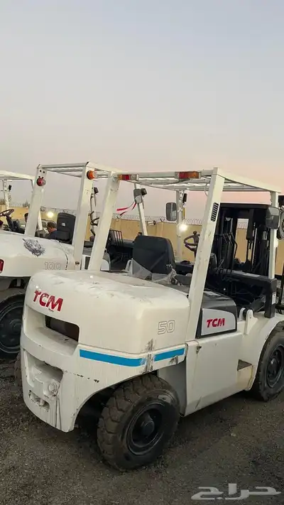 رافعة شوكيه للايجار بجميع انواعها 2