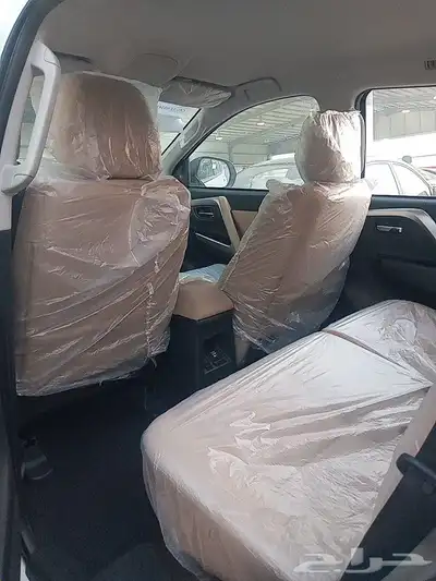 ميتسوبيشي مونتيرو سبورت 2025 8