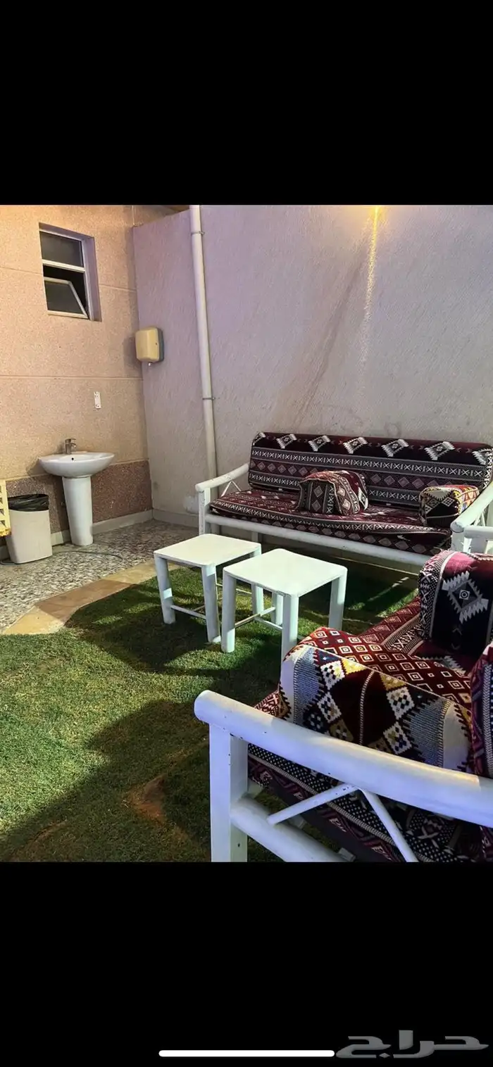 شاليهك الراقي في حي الرمال 17