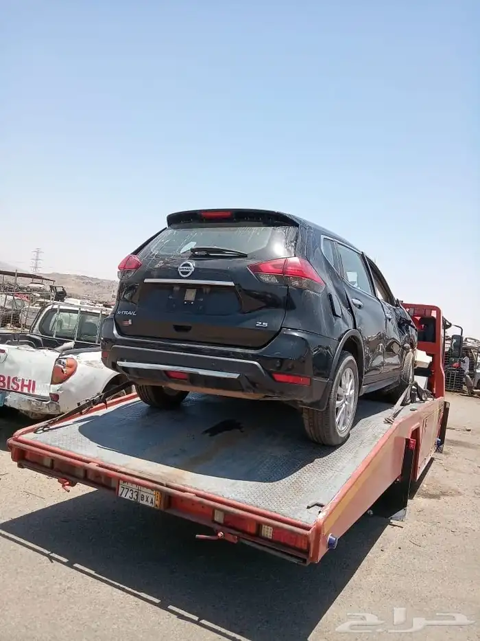 تشليح قطع قيار نيسان اكس تريل 2012 قطع فقط 2