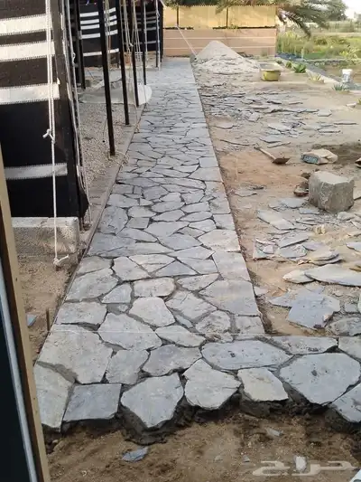 بنا و تجديد البيوت التراثية و تلبيس حجر تنومه بللحمر مسفرة 2