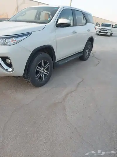 Toyota forerunner 2019 0