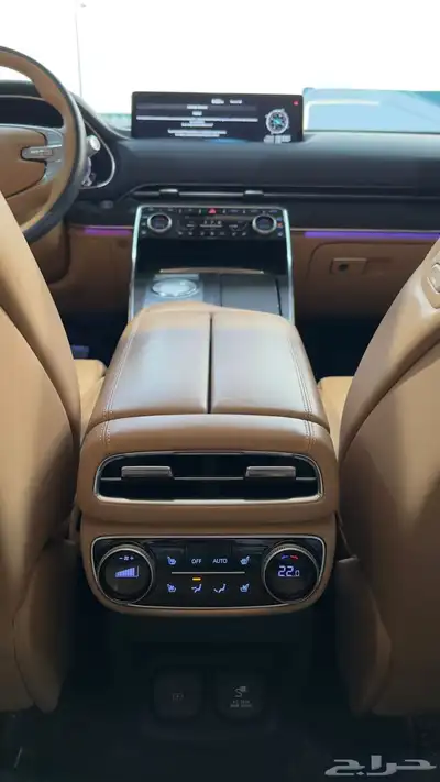 جينسس GV80 2020 11