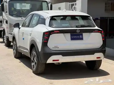 نيسان كيكس SV 2025 4