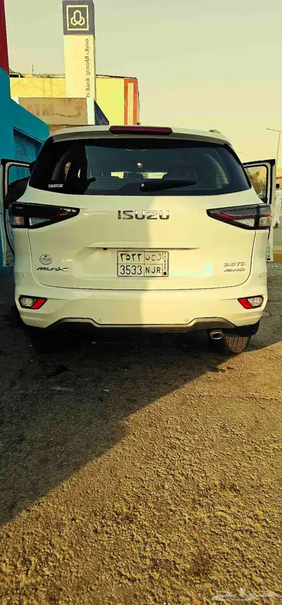 ايسوزو فل كامل دبل 2022 ب 75 الف 5