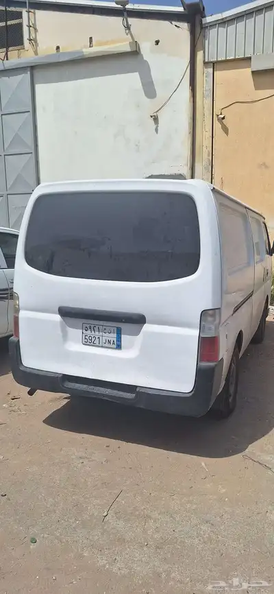 نيسان ورفان 0