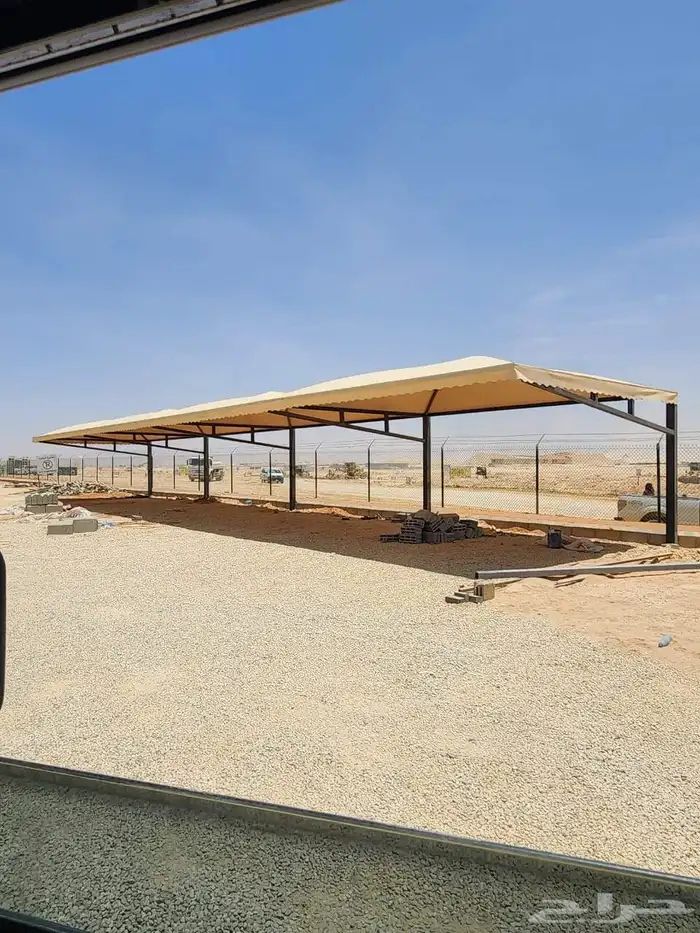 مظلات وسواتر 1