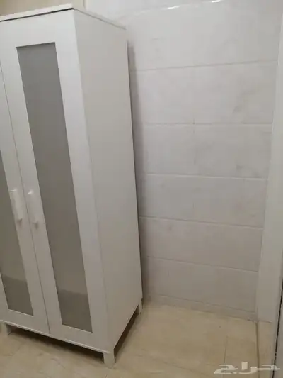 دولاب ملابس ايكيا نظيف 3