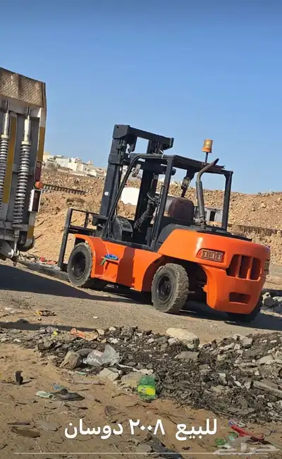 تاجير روافع شوكيه فركلفت وكرينات وسطحات ونش شهري ويومي ومشاو 0