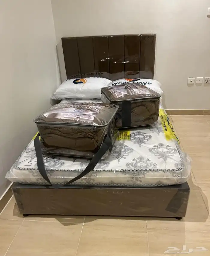 سرير و مراتب 17