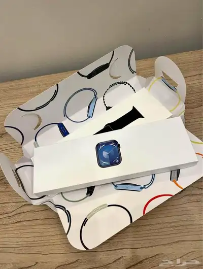 Apple Watch Series 9 45mm -Midnight- (GPS) with Black Bands 0