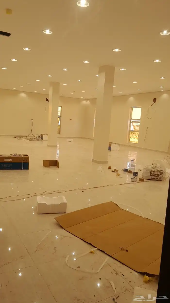 كهربائي الخرج 0