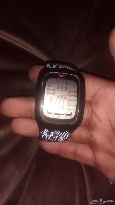للبيع ساعة سواتش و قلاده ديزل 0