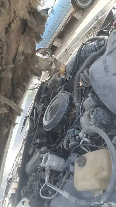 يوجد قطع غيار كابرس موديلات 1990 3