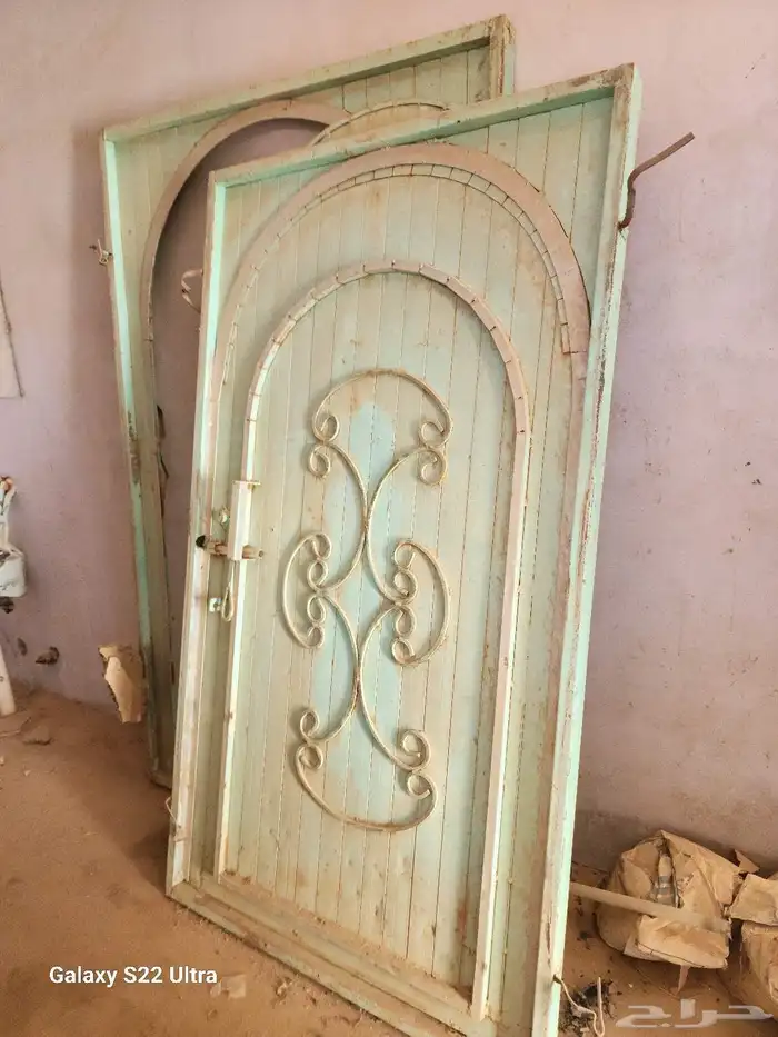 أبواب قديم للبيع 0