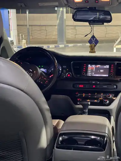 للبيع كيا كرنفال ديزل نظيفه شرط افحص وشوف 2019 1