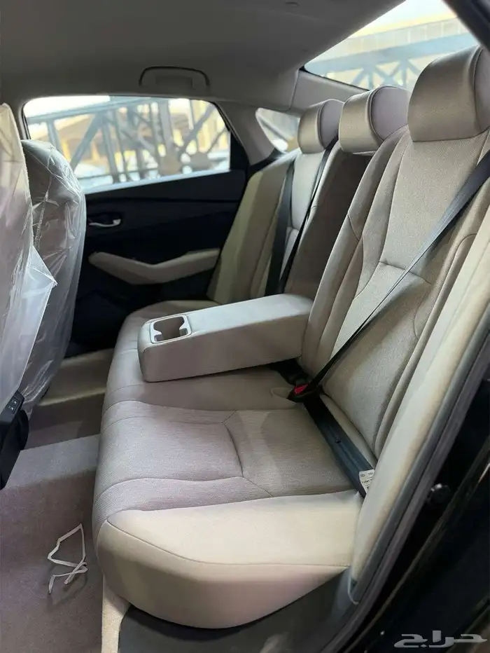 هوندا اكورد LX 2025 16