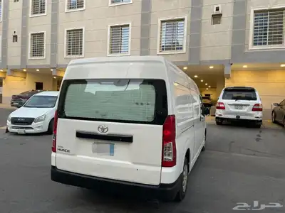 للبيع تويوتا باص بضاعه ديزل الموديل 2021 بحالة ممتازة جدا 8