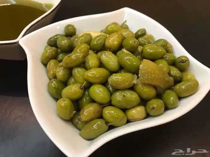 زيت زيتون فلسطيني عصرة أولى بكر لكل المدن 5