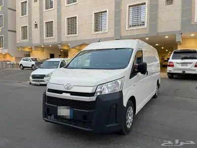للبيع تويوتا باص بضاعه ديزل الموديل 2021 بحالة ممتازة جدا 1