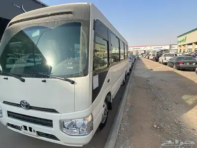 باص تويوتا كوستر 23 راكب بنزين بريمي 2025 3