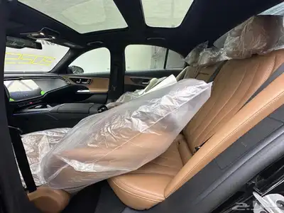 E200 2025 22