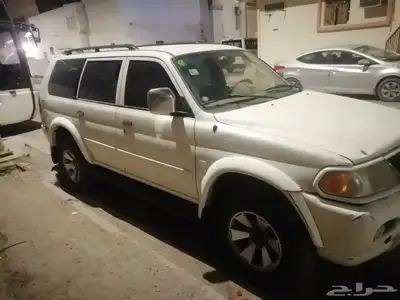 ناتيفا جيب متسوبيشي 2010 3