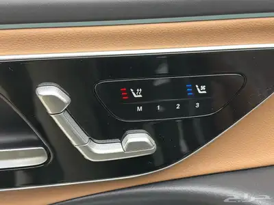 E200 2025 10