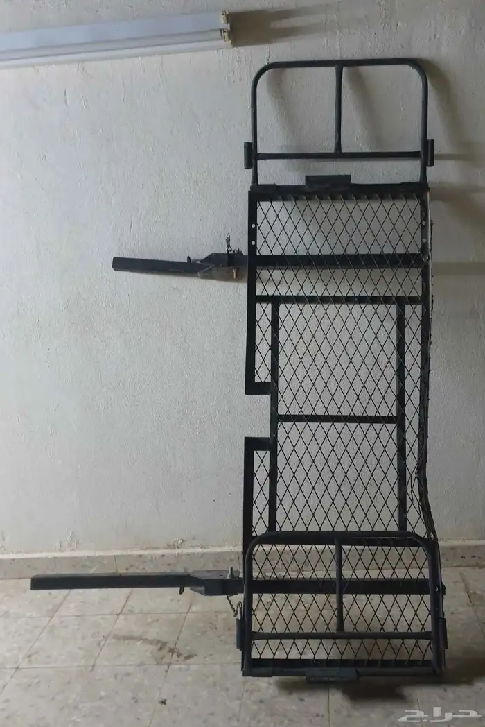سلة خلفية للسيارة للتحميل 1