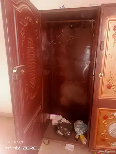 دولاب حديد درفتين 2