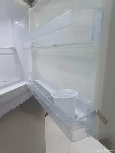 ثلاجه منزليه مستعمله نظيفه والصور موجوده خرب فيها الماطور 6