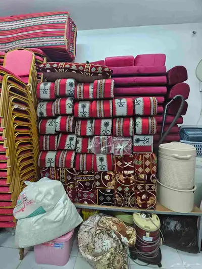 أغراض لمحل لوازم أفراح متكامله 8