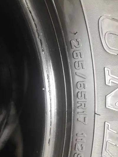 كفرات دنلوب ياباني مقاس 265 65 17 0