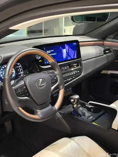 لكزس ES350 2024 فل كامل 15