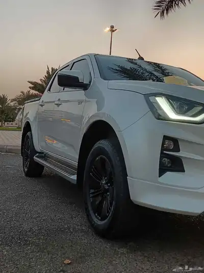 أيسوزو ديماكس GT 2023 2