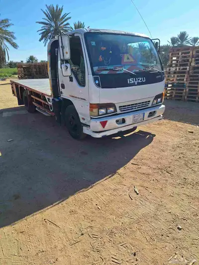 سياره ايسوزو ديانه موديل 98 1