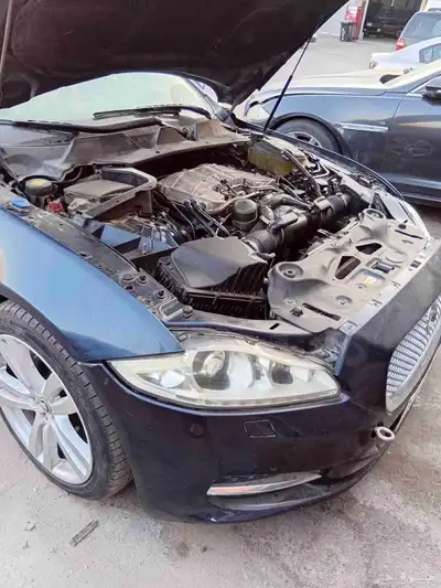 مكاين وجيرات رنج روفر جاكور بي ام دبليو وصيانة 1